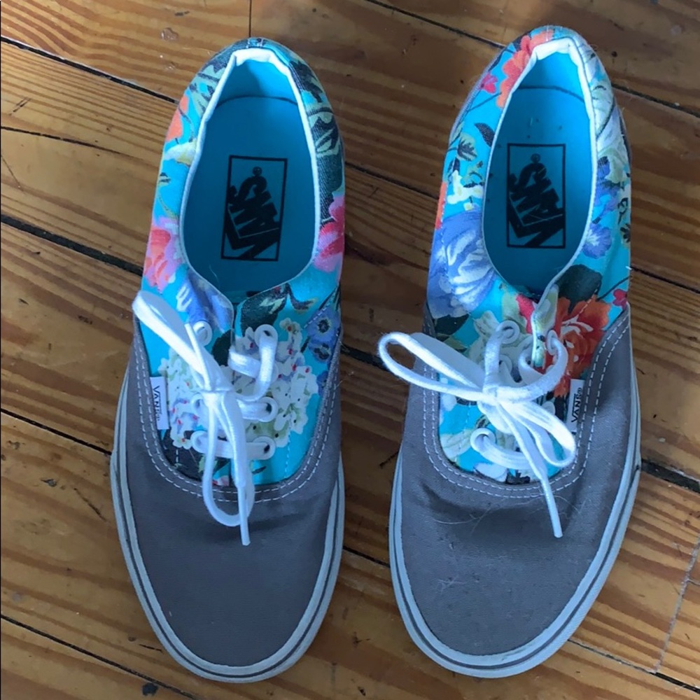 Tropical Van’s